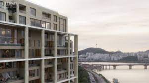 1일 부동산 업계와 연예계에 따르면 아이유는 지난 2월 에테르노청담 243(약 74평) 규모 1가구를 130억원에 분양 받은 것으로 전해졌다. Bqhelswq6fxm6m