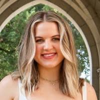 500+ "Zoe's" profiles