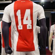 Maybe you would like to learn more about one of these? B R Football On Twitter Ajax Drop A Retro Style Kit For 2021 22
