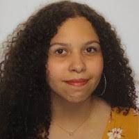 Laura Cisi's Instagram, Twitter & Facebook