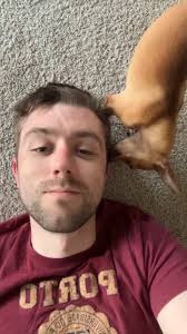 He always goes for the ears 😂😂