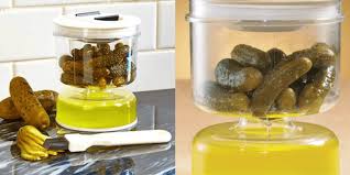 But you can compromise that, maybe, if you use fingers instead of a clean. This Flip Lid Jar Is Ideal For Storing Pickled Foods
