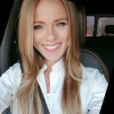 Nicole Grubbs's Instagram, Twitter & Facebook