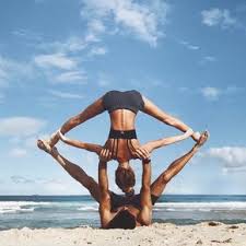 5 803 Gilla Markeringar 49 Kommentarer Sjana Elise Earp Yoga Sjanaelise Pa Instagram Took A Drive Partner Yoga Poses Couples Yoga Poses Couples Yoga