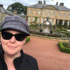 Has anyone old photographs of the Starling family who,lived in Mundesley  Road North Waltham? They had several children and started Starlings coach  business