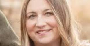 Lori Lowry for Gretna School Board