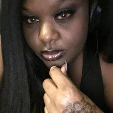 Nicole "Hoopz" Alexander added...