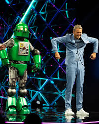 Follow nassim al fakir and others on soundcloud. Tv4 Har Du Plockat Fram Fredagsmyset Nu Borjar Masked Singer Titta Har Https Spr Ly 6184h2zky Facebook