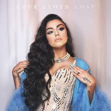Cher showed that the beat, and her groovy looks, just keep getting better with a rousing appearance on the dancing with the stars finale monday. Cher Lloyd News Cher Lloyd Veroffentlicht Ihre Neue Single Lost