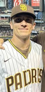 Michael Murad's Instagram, Twitter & Facebook