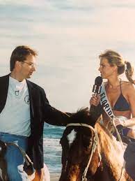 Shannon bream used to be on our local news in charlotte before fox lured her away. Shannon Bream On Twitter Being Interviewed On A Horseback In A Bikini Is Totally Normal Right Plenty Of Behind The Scenes Pageant Stories For You In My New Book Findingthebrightside Https T Co Jpd7fmdo6f Https T Co Mdemcar37o
