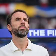 Hamilton scrap Chamorro deal