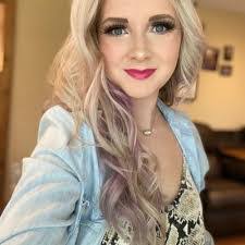 Kelsey Bowling's Instagram, Twitter & Facebook