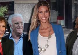 Victor hugo morales, argentina's most popular soccer broadcaster, said maradona will ultimately be remembered for a thrilling style of play that has never been duplicated. Hector Veira Infoveloz Com