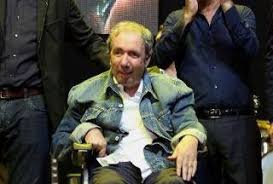 Francesco ha un anno in più. Francesco Nuti Maltrattato Dal Badante Cronaca Prato