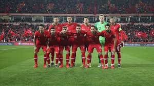 Grup biletlerinde havayolu kuralı geçerli olup, grup bileti kuralı gereği gidiş uçuşu kullanılamaz ise dönüş uçuşu da kullanılamaz. Turkiye Fransa Macinin Biletleri Kisa Surede Tukendi
