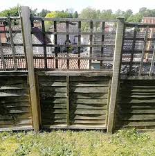 How To Cut Down A Fence Panel And Reduce Its Width Diy Doctor Like this, fix the fence to a sliding table that.