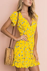 New Yellow V Neck Floral Ruffle Short Wrap Dress Short Sleeve Mini Spring Summer Wrap Dress Short Daily Fashion Outfits Casual Dresses For Women