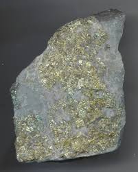 What Does Raw Gold Look Like Google Search Gold Specimens Rocks And Crystals Gold