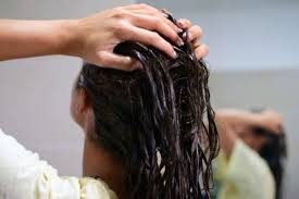 E spesso perdere ore ad esaminare gli ingredienti dello shampoo o del conditioner non è sufficiente. Ogni Quanto Lavare I Capelli Consigli E Suggerimenti Donne Magazine