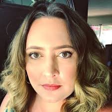 Danielle Stinson (@stinsonsclass)