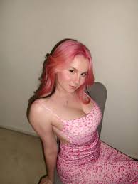 Check out Aniela Yellz (@yellz0) on Linkme