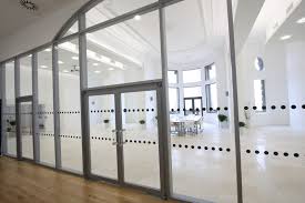 We believe in helping you find the product that is right for you. 10 Ways Fire Rated Glass Doors Are Essential In A Modern Office Office Blinds Glazing