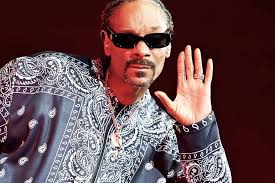 Peanuts Charlie Brown Bata Tennis Sneakers