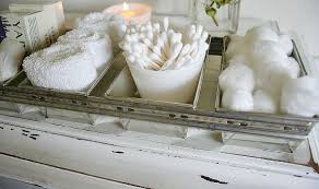 Coastal themed guest bathroom decor allows your guests to feel as if they are on vacation. 20 Amazing Guest Bath Decor Ideas