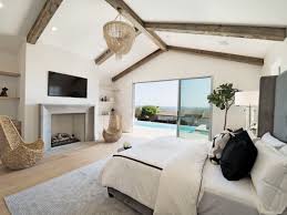 Although i'm sure you already have plenty of master bedroom design ideas in mind, before you start decorating the room you must pay attention to the. Master Bedroom Design Ideas And Photos