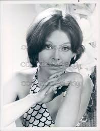 1969 Press Photo English Actress Anna Calden Marshall Serious Pose 1960s