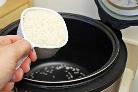 How Long To Cook Rice In A Rice Cooker Ehow Com Rice Cooker Cooking Cooker