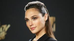 Gadot took to instagram after violence saw dozens of palestinians killed by israeli forces. Profil Gal Gadot Aktris Hingga Mantan Anggota Militer Israel Kumparan Com