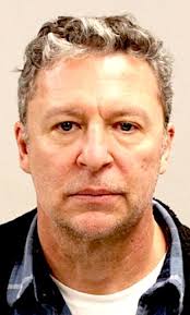 Police: DUI driver crashed into stone wall