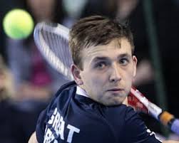 Andy Murray bemoans rankings system as Dan Evans starts with a win