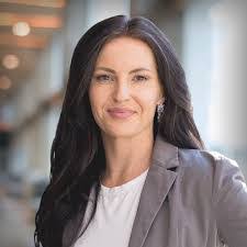 Catherine Silva's Instagram, Twitter & Facebook