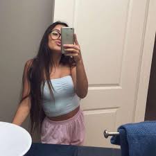 Watch short videos about #meninas_dancando on tiktok. Limited Garotas Looks Meninas Bonitas Morenas