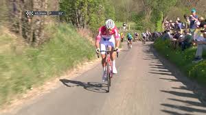 Please post any stage/race related material, interviews, reports, gifs, pics and videos in the results threads or race threads within the spoiler period. Deelnemerslijst Amstel Gold Race 2019 Amstel Gold Race 2019 Route Profiel Meer