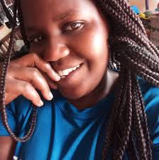 I love everything about weddings. The dressing up, the couple, the  celebration 🙌🙌 #TeamKalekye, acha ninsiwadanganye, this one was too  beautiful 🙌🙌 alafu this dress was just 😍💃🏾💕 thanks to Style By