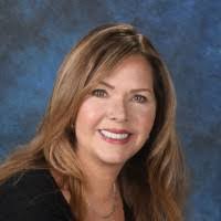 Janet Kiefer's Instagram, Twitter & Facebook