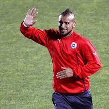 Futbolista chileno, mediocentro mixto de la selección de chile y el barcelona de españa. Arturo Vidal Beim Fc Bayern Munchen Seine Frisur Ist Eigentlich Total Out Fc Bayern