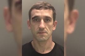 ITV Coronation Street's Joel exposed as suspicious Dee-Dee teams up with  unlikely ally