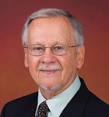 Such a great professor, it was a pleasure being taught by him!