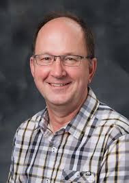 Applying concept of cross-training to live entertainment