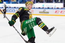 Statistics of arttu ruotsalainen, a hockey player from oulu, finland born oct 29 1997 who was active from 2015 to 2021. Sm Liigan Sarjajumbo Sai Hyvia Uutisia Arttu Ruotsalainen Vahvistamaan Ilvesta Yle Urheilu Yle Fi