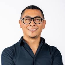 Kyle Litton's Instagram, Twitter & Facebook