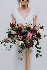 Choose a bouquet of flowers that last a lifetime. 20 Stunning Fall Wedding Flowers And Bouquets For 2021 Brides Emmalovesweddings