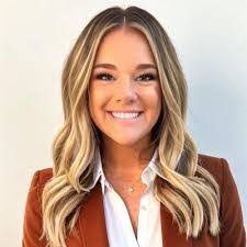 Abby Boyle's Instagram, Twitter & Facebook