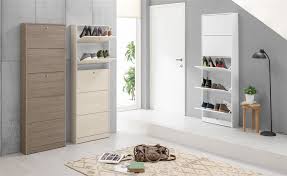 Sofás, colchones, muebles de salón, dormitorios, camas, baños, cocinas, electrodomésticos y todos los muebles online que necesites para decorar tu casa o piso. Scarpiera Eco Mondo Convenienza Decoracion De Muebles Decoracion De Unas Muebles