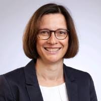 1100+ "Bárbara Stein" profiles